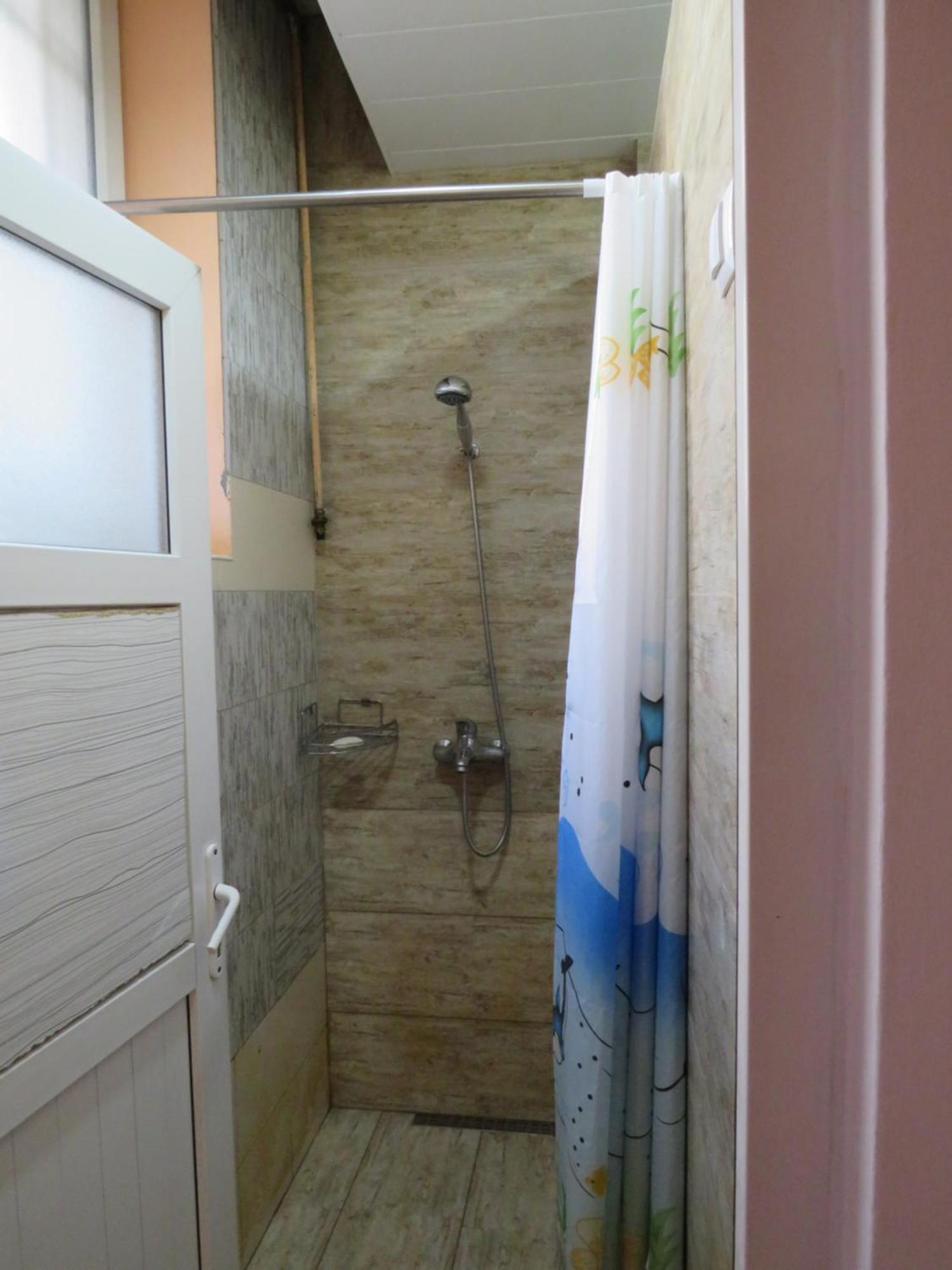 Hostel Jan In The Very Center Yerevan Luaran gambar